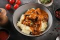 Гуляш с картофельным пюре: идеальное блюдо для обеда