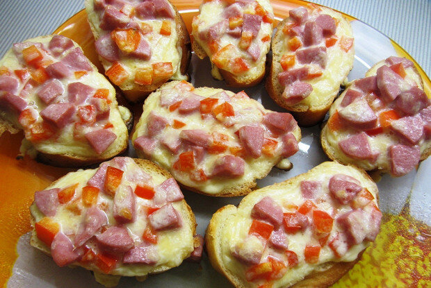 Мини пицца на чиабатте: Вкусный и универсальный рецепт