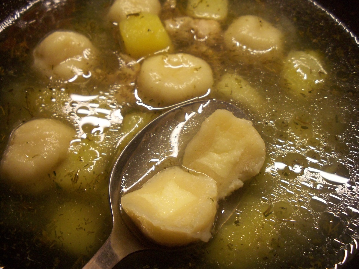 Галушки с сыром: новый взгляд на привычный суп