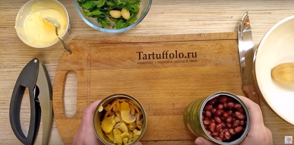 Легкий салат "Две баночки": идеальный вариант для ужина