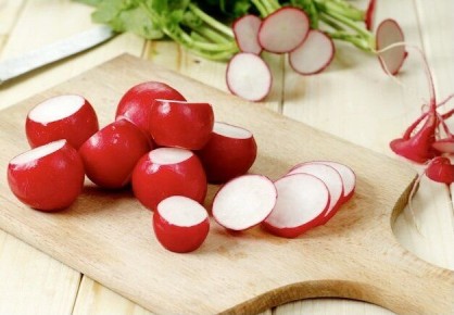 Летний слоёный салат: быстро, вкусно и с душой