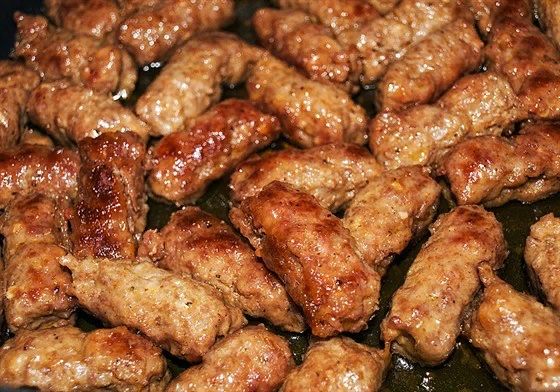 Приготовление вкусных чевапчичей из говядины