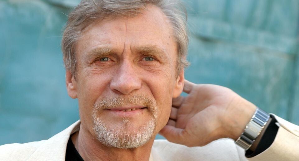 От моря к театру: необычная судьба Александра Михайлова